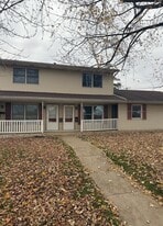 107 S Van St in St. Marys, OH - Building Photo