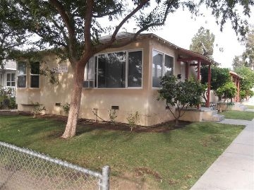 132-148 N San Pablo Ave in Fresno, CA - Building Photo - Building Photo