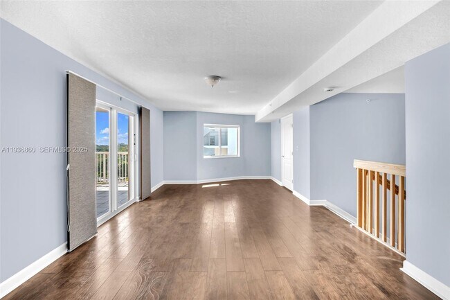 property at 280 SW 20th Rd