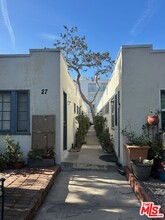 27 Eastwind St in Marina Del Rey, CA - Building Photo - Building Photo