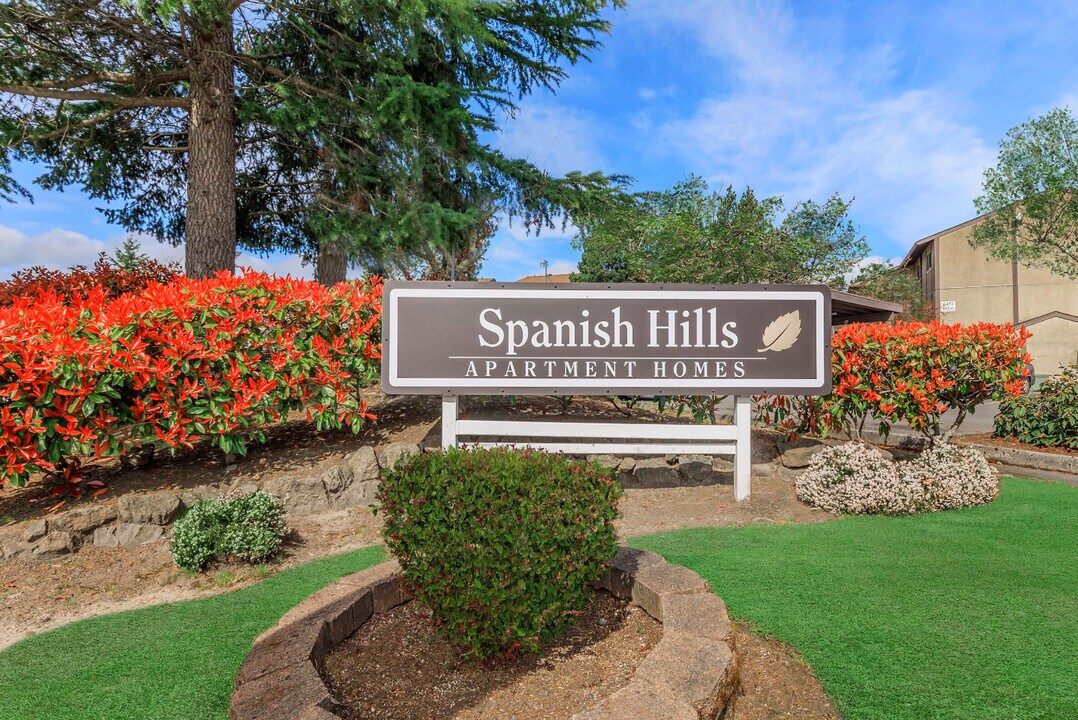 Spanish Hills Apartments in Tacoma, WA - Building Photo