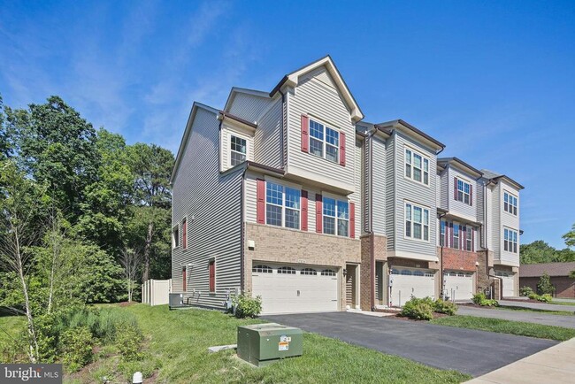 property at 7874 Mine Run Rd