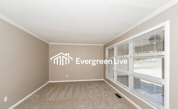 913 27th Ave NE in Center Point, AL - Building Photo - Building Photo