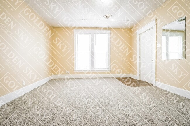 907 S Beacon St in Muncie, IN - Building Photo - Building Photo