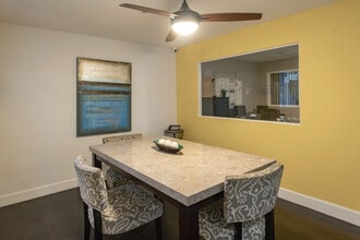 Spinnaker Landing Apartments in Riviera Beach, FL - Building Photo - Interior Photo