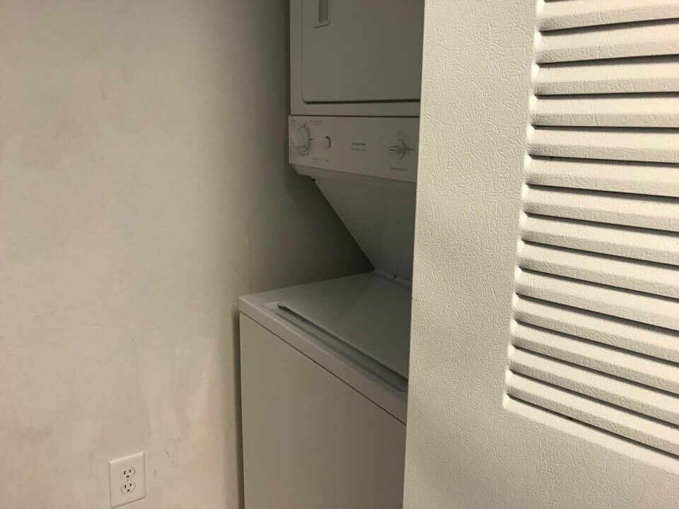 3532 D'Avinci Way in Melbourne, FL - Building Photo