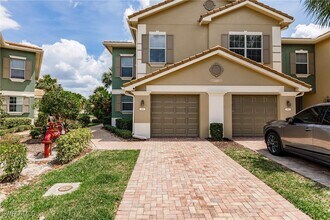3100 Cottonwood Bend in Ft. Myers, FL - Building Photo - Building Photo