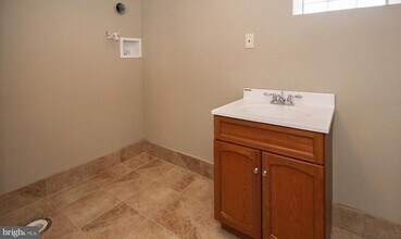 5768 N 20th St in Philadelphia, PA - Building Photo - Building Photo