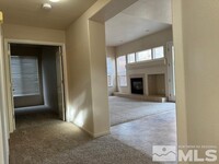 9530 Apache Rose Dr in Reno, NV - Building Photo - Building Photo