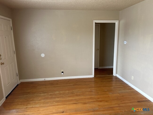 1315 Jefferis Ave in Killeen, TX - Building Photo - Building Photo