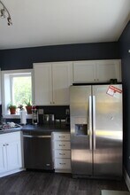 814 E 2nd St, Unit #2 in Duluth, MN - Building Photo - Building Photo