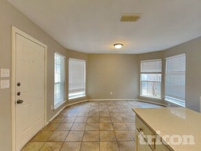 5005 Vaquero Dr in Arlington, TX - Building Photo - Building Photo