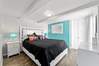 2618 Monroe St in Hollywood, FL - Building Photo - Building Photo