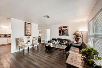 618 S Osprey Ave in Sarasota, FL - Building Photo - Building Photo
