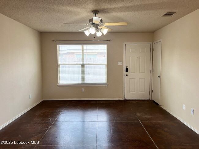 2401 73rd St in Lubbock, TX - Building Photo - Building Photo