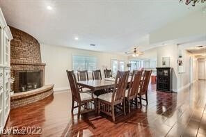 5945 N El Capitan Way in Las Vegas, NV - Building Photo - Building Photo