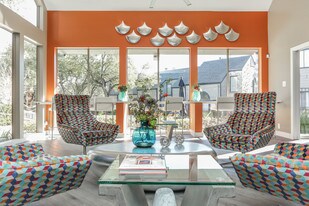 The Lila at Oakgate in San Antonio, TX - Building Photo