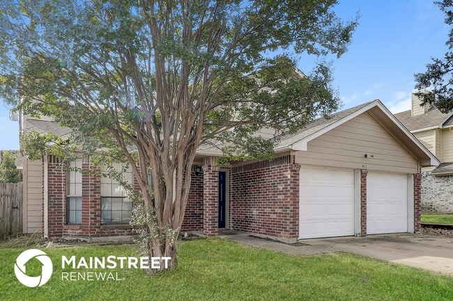 911 Turner Ct in Cedar Hill, TX - Building Photo - Building Photo