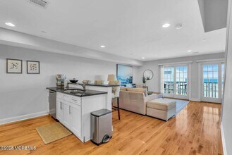 1136 Ocean Ave-Unit -303 in Sea Bright, NJ - Building Photo - Building Photo