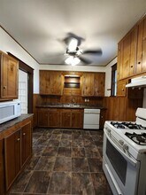 1110 Johnson Ave in Port Neches, TX - Building Photo - Building Photo