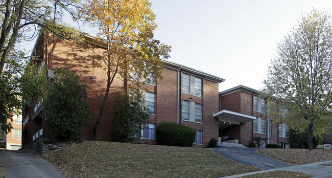 3566 Amberacres Dr in Cincinnati, OH - Foto de edificio - Building Photo