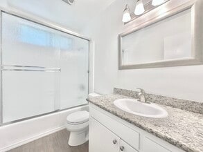 11926 Dorothy St in Los Angeles, CA - Building Photo - Building Photo