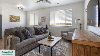 255 N Camino Mercado in Casa Grande, AZ - Building Photo - Building Photo