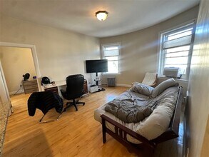 211 Harvard St, Unit 43 in Cambridge, MA - Building Photo - Building Photo