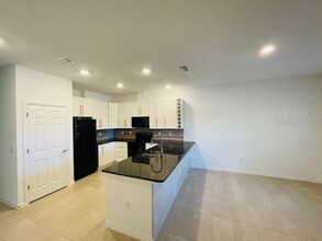 15 Crabtree Ct in Palm Coast, FL - Building Photo - Building Photo
