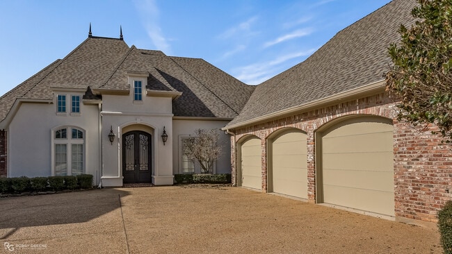 property at 322 Paris Pl