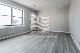 4540 S 31st W Ave in Tulsa, OK - Foto de edificio - Building Photo