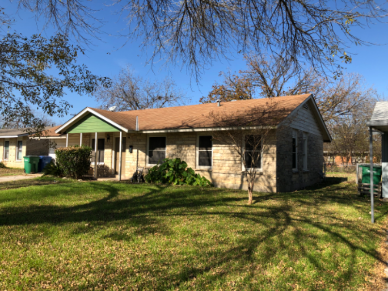 271 Kate Schenck Ave in San Antonio, TX - Building Photo