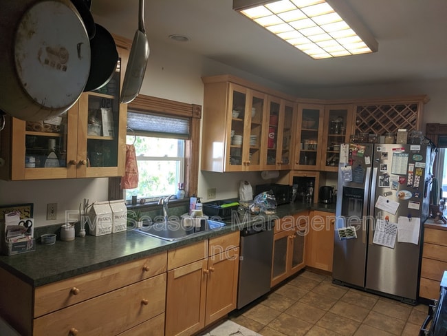property at 10 Pearl St