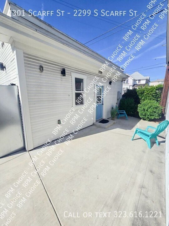 2301 Scarff St in Los Angeles, CA - Building Photo