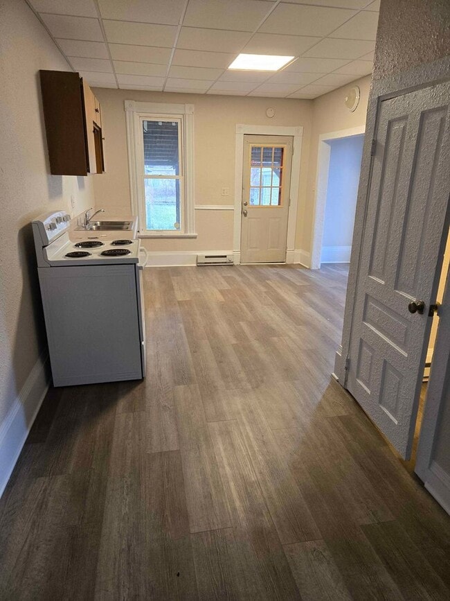 709 Main St in Eau Claire, WI - Building Photo - Building Photo