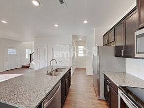 33091 Eagle Peak Ln in Black Diamond, WA - Building Photo - Building Photo