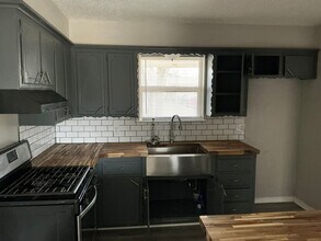 628 SW 12th St in Moore, OK - Building Photo - Building Photo