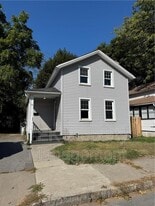 9 Straub St in Rochester, NY - Building Photo