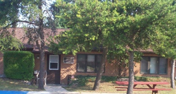 Summer Place Apartments in Saint Helen, MI - Building Photo