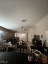 3470 Seaside Treasures Ct in Las Vegas, NV - Building Photo - Building Photo