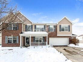 3662 Pickwick Cir, Unit 138 in Plainfield, IN - Building Photo