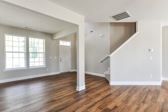 422 River Dell Townes Ave in Clayton, NC - Foto de edificio - Building Photo