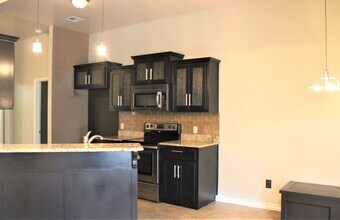16113 Capulet Dr in Edmond, OK - Building Photo - Building Photo
