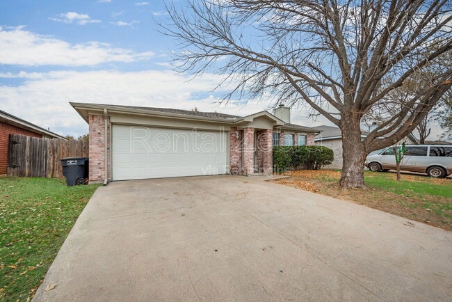 2500 Stagecoach St in Fort Worth, TX - Building Photo - Building Photo