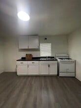 1908 Arlington Ave in Des Moines, IA - Building Photo - Building Photo