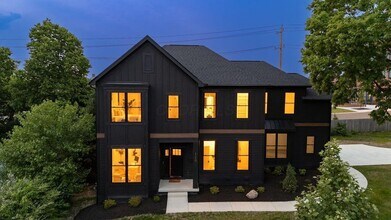 120 Caren Ave in Worthington, OH - Building Photo - Building Photo