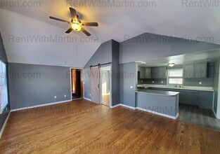 812 East End Ave in Evansdale, IA - Building Photo - Building Photo