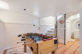 715 W Wheeler St, Unit SI ID1036024P in Seattle, WA - Building Photo - Building Photo