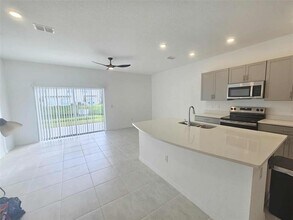 6030 Whetstone Ct in Palmetto, FL - Building Photo - Building Photo