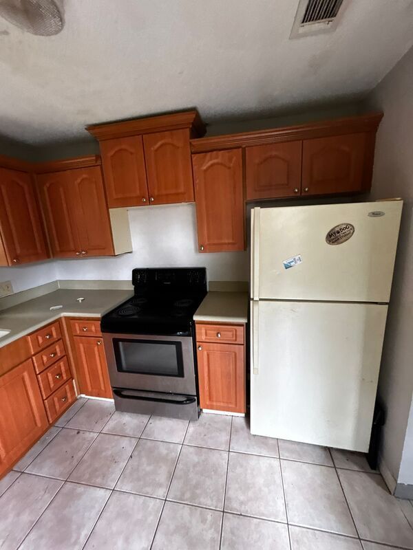 2055 Eaton St in Maitland, FL - Building Photo - Building Photo